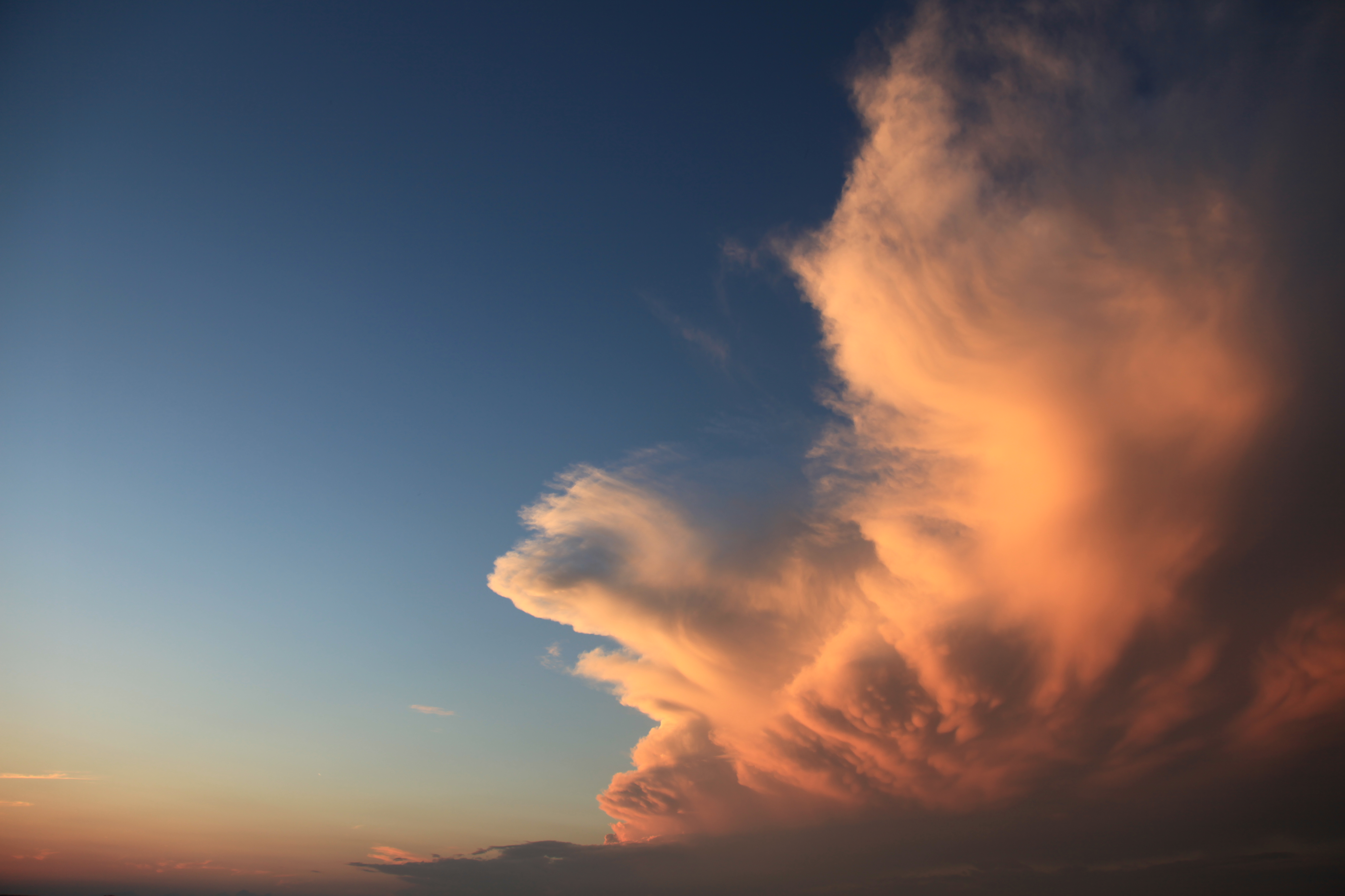 Tramonto in toscana